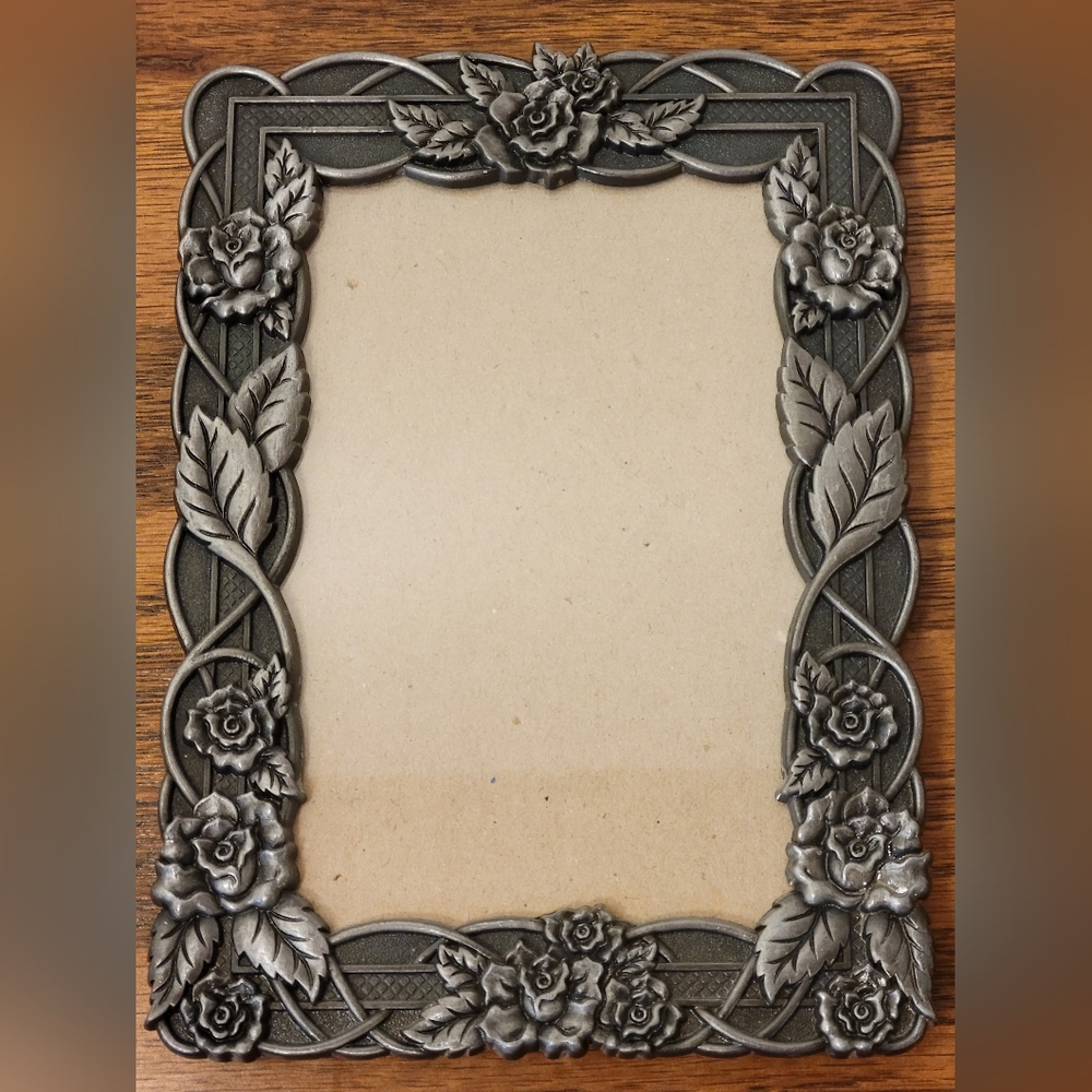 Silvertone Pewter Picture Frame With Roses